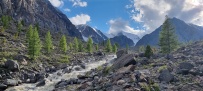Горный лагерь в Актру (проживание в домиках)