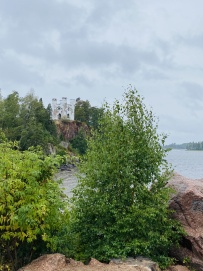 Прогулка вокруг парка Монрепо на каяках (байдарках)