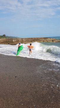 Семейный лагерь на море в Абхазии