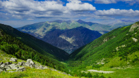 Гвандра: треккинг к озёрам и перевалам