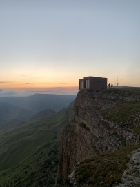 Семь чудес Приэльбрусья (автотур, трекинг, фототур)