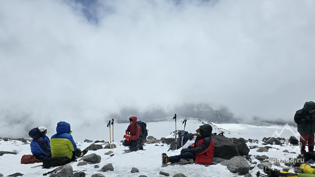 «Твоя вершина»: восхождение на Западную вершину Эльбруса