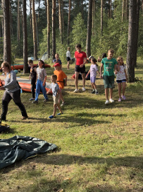 Посвящение в туристы-водники: семейный поход-квест со сплавом на байдарках