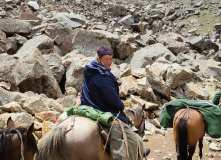 Киргизия, Лошадью ходи: с пляжа на ледник с комфортом