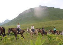 Кавказ, Магишо, дети, кони: по затерянным местам Кавказа