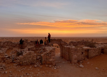 Тунис, Тунис: сквозь пески времени (разведка)