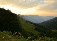 Абхазия, Заповедная Рица - горы и озёра (поход налегке)