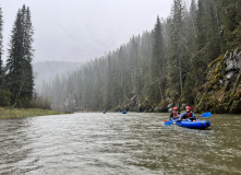 Урал, Майский сплав на Урале: реки Инзер и Лемеза на байдарках