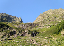 Кавказ, Восхождение на три вершины Архыза
