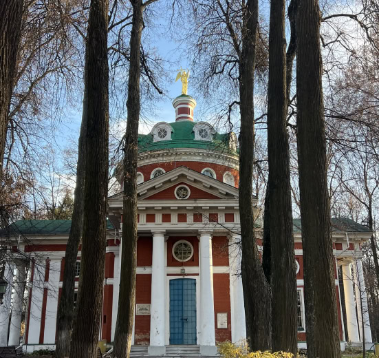 Подмосковье, Через усадьбу Гребнево, на ферму в Мишнево и ГЭС. С теплой ночевкой