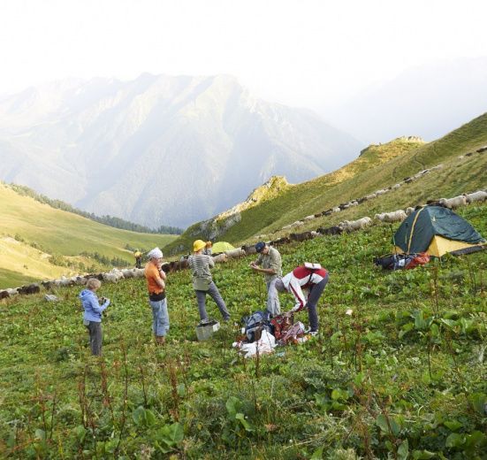 К заповедным озёрам и долинам Архыза [Кавказ]