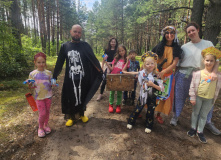 Подмосковье, Семейный поход со сплавом на байдарках "В Тридевятом царстве"