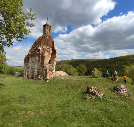 Пеший поход вдоль берегов Красивой Мечи: Тульская Швейцария