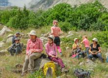 Кавказ, По высокогорным тропам Безенги с детьми