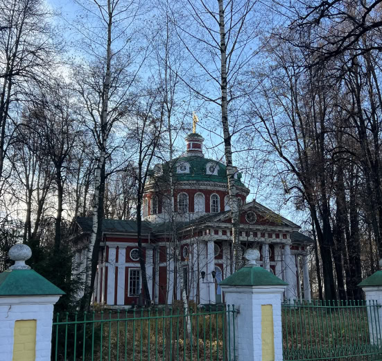 Подмосковье, Через усадьбу Гребнево, на ферму в Мишнево и ГЭС. С теплой ночевкой