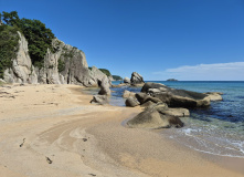Дальний Восток, Поход под парусами: приморские Мальдивы (Японского моря)