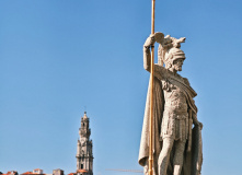 Испания, Пешком из Португалии в Испанию: Камино де Сантьяго