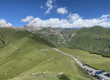 Грузия, Казбеги налегке: горные походы с базой в комфорте