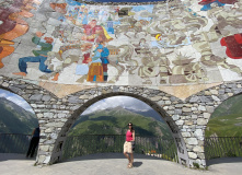 Грузия, Казбеги налегке: горные походы с базой в комфорте