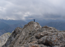 Узбекистан, Лето, весна, зима и снова лето: пеший поход по весенним горам Западного Тянь-Шаня