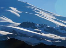Восхождение на Эльбрус, «Покорители Севера»: на Восточную вершину Эльбруса с северной стороны