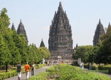 Индонезия, Вулканы Индонезии и Индуистские храмы