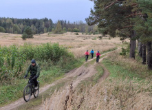 Северо-Запад, Золото осенних дорог: велотур в Пушкинские горы