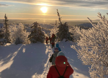 Карелия, По следам на снегу: Северная Карелия на снегоходах и лыжах с детьми