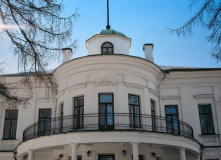 Подмосковье, Однодневный поход Английский клуб в усадьбе Середниково