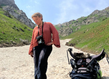 Узбекистан, Лето, весна, зима и снова лето: пеший поход по весенним горам Западного Тянь-Шаня