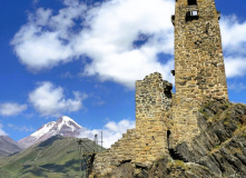 Грузия, У подножия Казбека: горные трекинги налегке с проживанием на базе