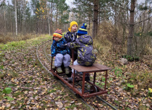 Северо-Запад, Голубой вагон бежит, качается или Путешествие к паровозу с детьми