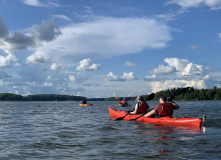 Подмосковье, Активный Каяк Кэмп на морских одноместных каяках