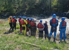 Урал, Байдарки на Урале : майский сплав по реке Сакмара