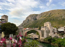 Босния и Герцеговина, Балканские мотивы: путешествие по Боснии и Черногории