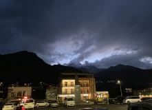 Грузия, Казбеги налегке: горные походы с базой в комфорте