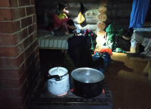 Карелия, По следам на снегу: Северная Карелия на снегоходах и лыжах с детьми