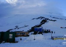 Восхождение на Эльбрус, Mount Elbrus climb (with accommodation at the mountain shelters)