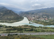 Грузия, Казбеги налегке: горные походы с базой в комфорте