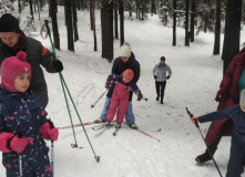 Северо-Запад, Моя первая лыжня. Золотая долина и Еловые холмы с детьми
