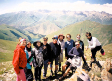 Киргизия, Лакшери Тянь-Шань: горы и пляж