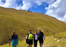 Киргизия, Лакшери Тянь-Шань: горы и пляж