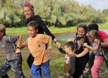 Подмосковье, Семейный поход со сплавом на байдарках "В Тридевятом царстве"