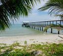 Пляж Pantai Kerachut. Penang National Park.