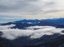 Кавказ, Зимний кемпинг у Скалистого хребта: трекинги налегке с ночёвками в палаточных домах