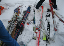 Северо-Запад, Ореховый склон. Обучение катанию на туристических лыжах
