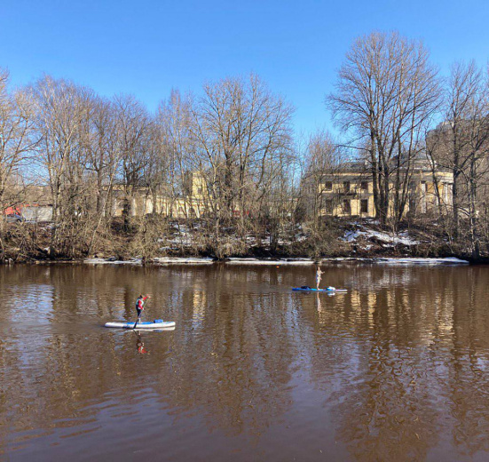 Северо-Запад, Городские контрасты Охты на сап-серфе