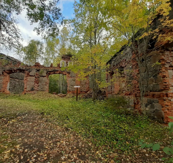 Царство гномов: пеший поход к рудникам Тулмозерья (разведка)