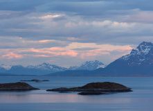 Норвегия, Тур по Лофотенским островам и Норвежскому морю на морских каяках + треккинг в горы