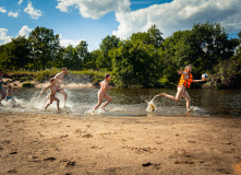 Подмосковье, Семейный поход на байдарках с автосопровождением «Берег Клязьмы и Драконы»